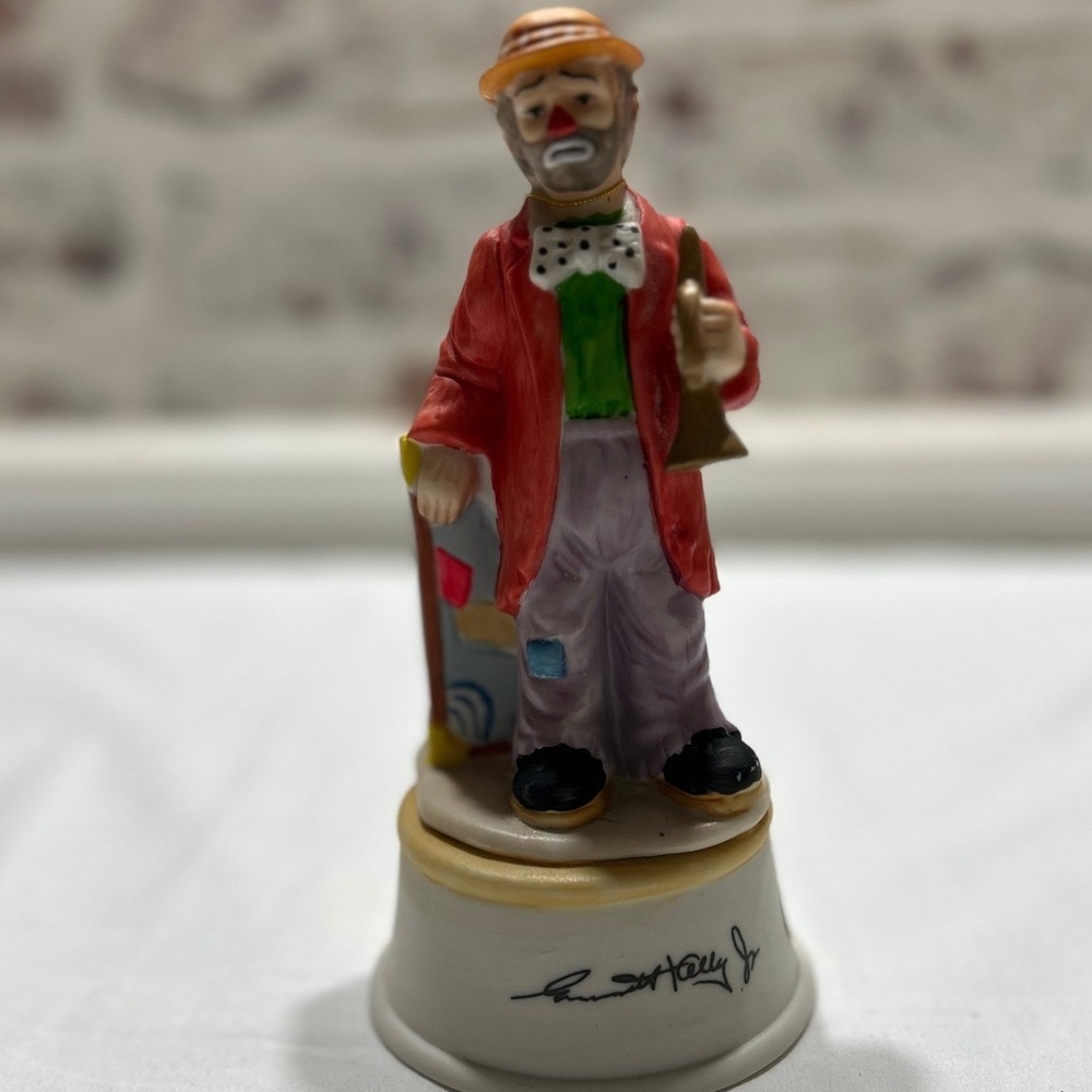 Emmett Kelly Jr Flambro Weary Willie Musical Clown Figurine Suitcase Horn 7.5"
